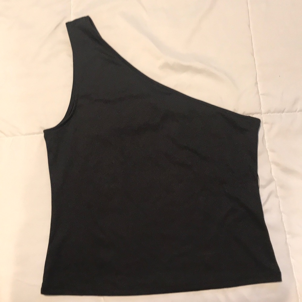 H&M brand Divided one shoulder tank top